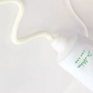 Dr. Althea Purifying Green Tea Sunscreen