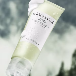 Madagascar Centella Tea-Trica Bha Foam – Skin1004 | Limpiador espumoso para acné