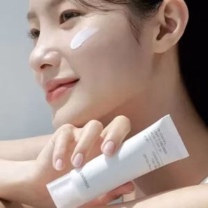 Oil Control Light Sunscreen – Celimax | Protector solar mate
